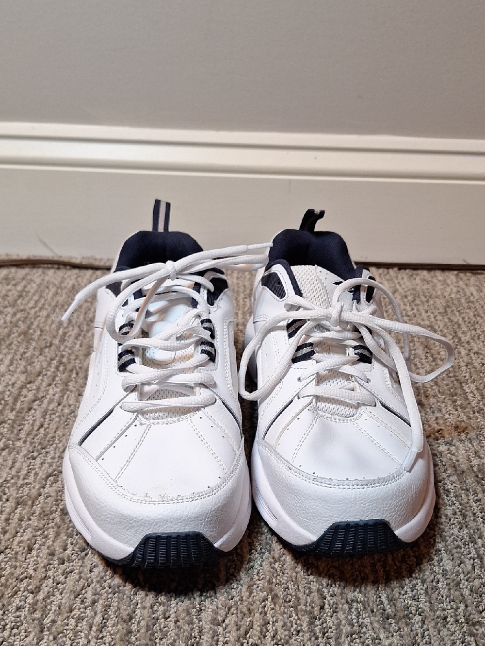Avia White and Navy Low-Top Trainer Sneakers